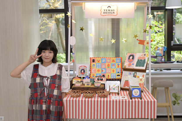 New Taipei City Government Youth Department The New Taipei City Youth Bureau will lead "Yemao" to the Kuala Lumpur Illustration Fair (KLIF). (Center: Brand founder, Amao)