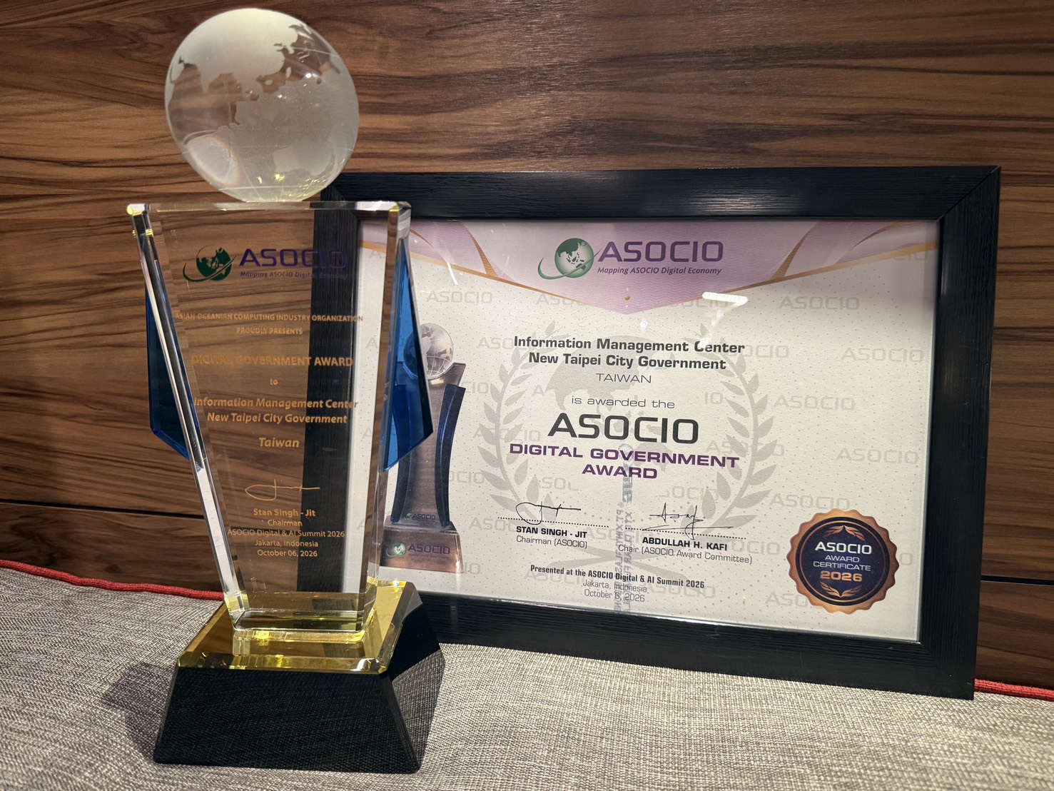 New Taipei City AI Governance Guidelines and Innovation Validation Framework receives international recognition, winning the Digital Government Award at the ASOCIO Digital Government Award 2026.