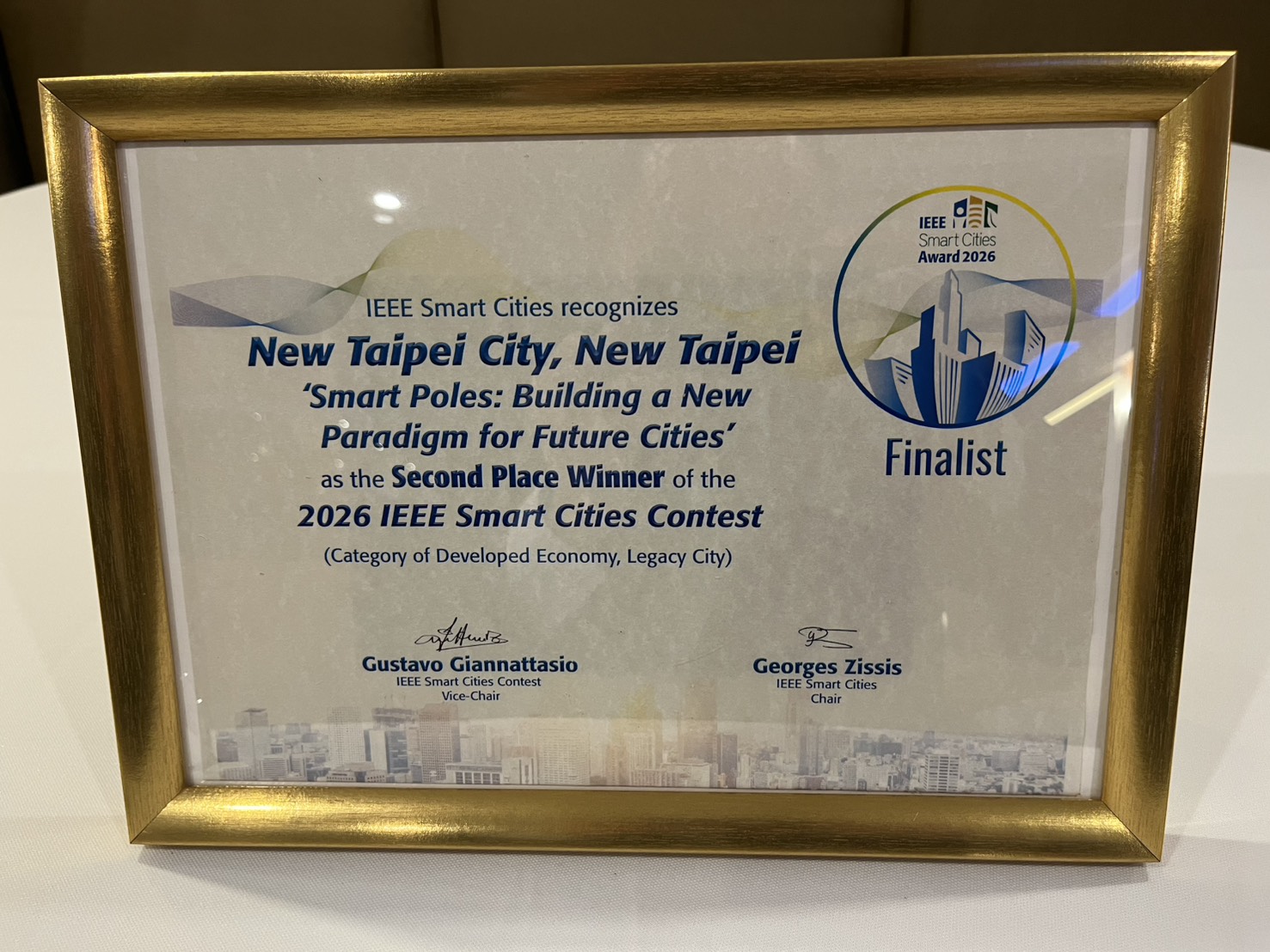 The New Taipei City Government’s “New Taipei Smart Poles: Building a New Paradigm for Future Cities” project received the Second Place in the Developed Economy Legacy City category.